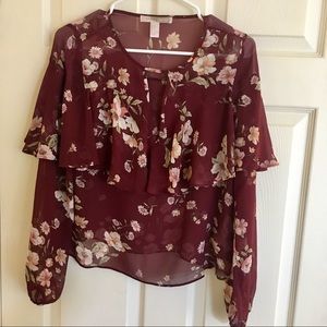 Burgundy floral top✨